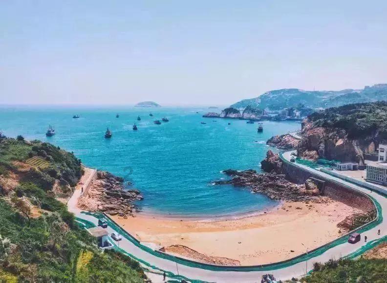 南城：开展“迎新春 剪纸活动”